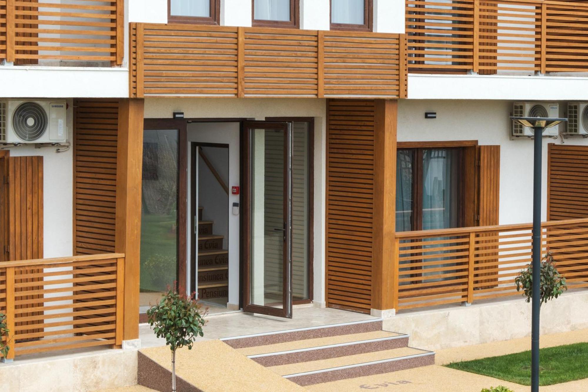 Pensiunea Evia Corbu Corbu  Luaran gambar